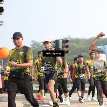 Runner Photo 6603555