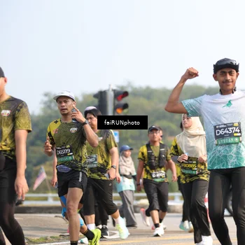 Runner Photo 6603557