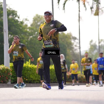 Runner Photo 6603572
