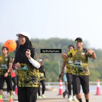 Runner Photo 6603600