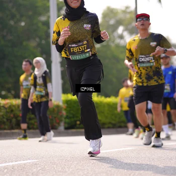 Runner Photo 6603603