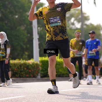 Runner Photo 6603608