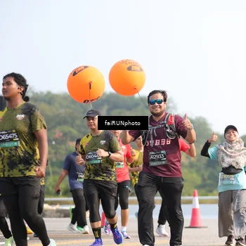 Runner Photo 6603642