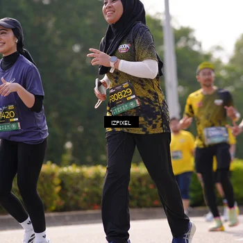 Runner Photo 6603653
