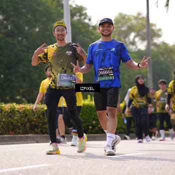 Runner Photo 6603656