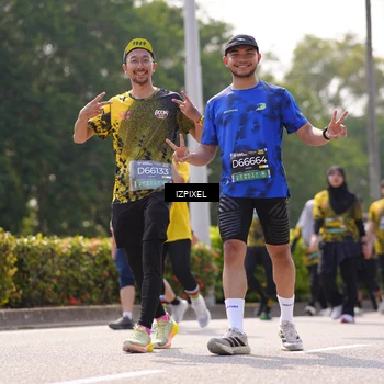 Runner Photo 6603664