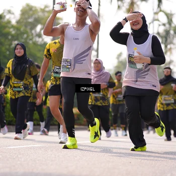 Runner Photo 6603671