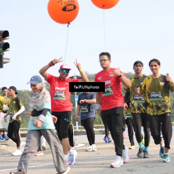 Runner Photo 6603683