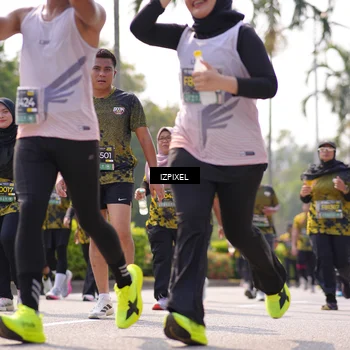 Runner Photo 6603686