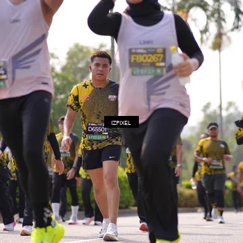Runner Photo 6603689