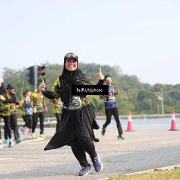 Runner Photo 6603725