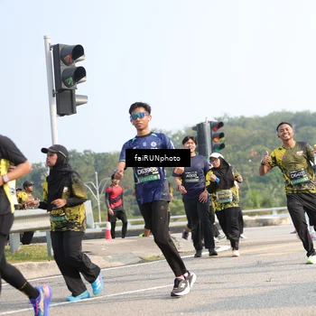 Runner Photo 6603727