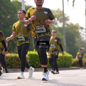 Runner Photo 6603736