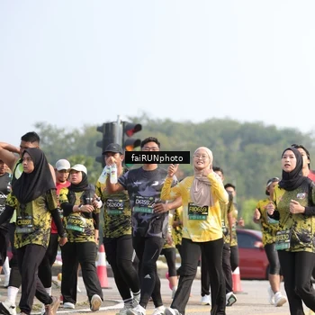 Runner Photo 6603795
