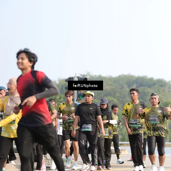 Runner Photo 6603830
