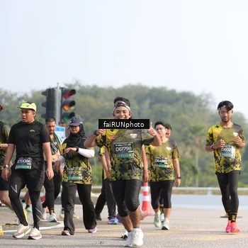 Runner Photo 6603847
