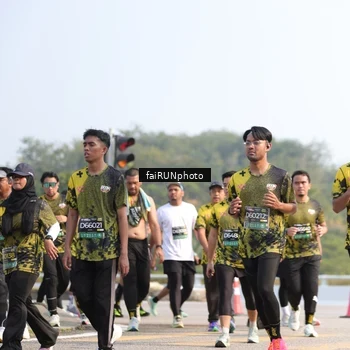 Runner Photo 6603861