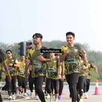 Runner Photo 6603884