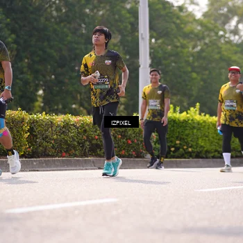 Runner Photo 6603930