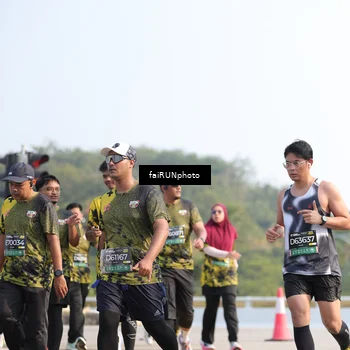 Runner Photo 6603936