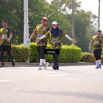 Runner Photo 6603965