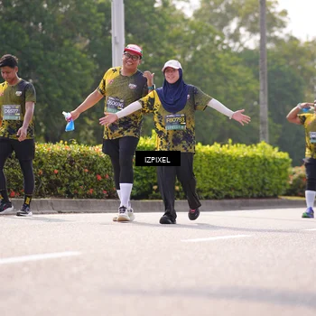 Runner Photo 6603989