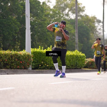 Runner Photo 6604015