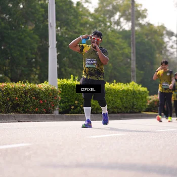 Runner Photo 6604024