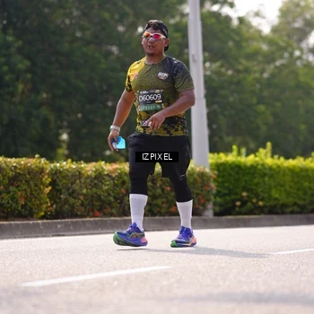 Runner Photo 6604065