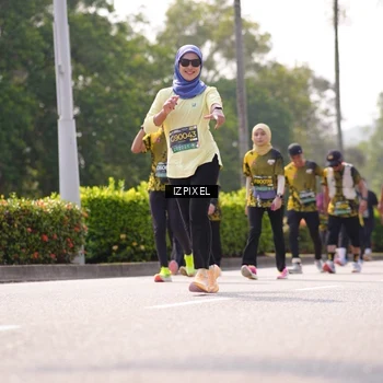Runner Photo 6604071