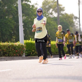 Runner Photo 6604072