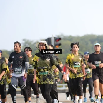 Runner Photo 6604082