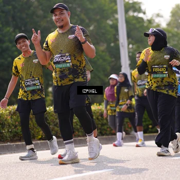 Runner Photo 6604137