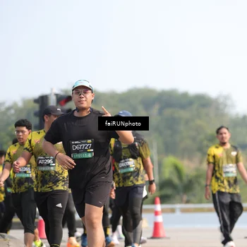Runner Photo 6604150