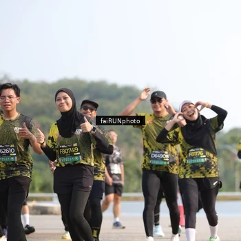 Runner Photo 6604191