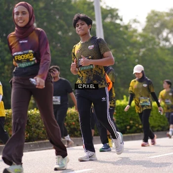 Runner Photo 6604193