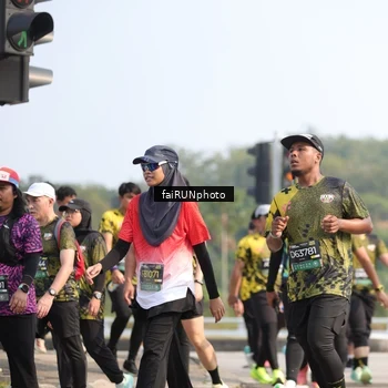 Runner Photo 6604194