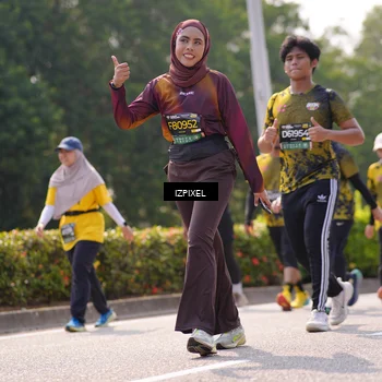 Runner Photo 6604207