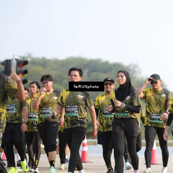 Runner Photo 6604215