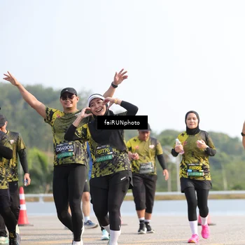 Runner Photo 6604224