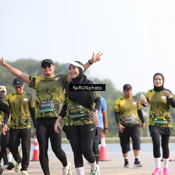 Runner Photo 6604247