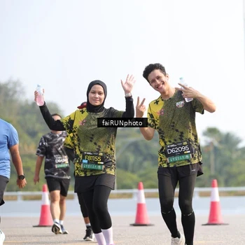 Runner Photo 6604252