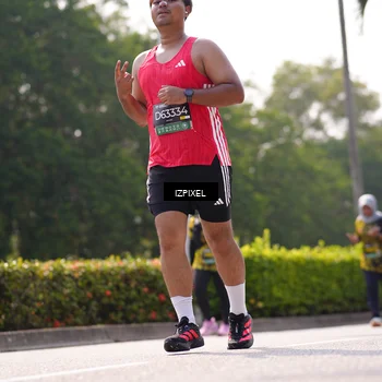 Runner Photo 6604277