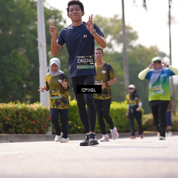Runner Photo 6604281