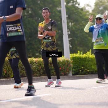 Runner Photo 6604282