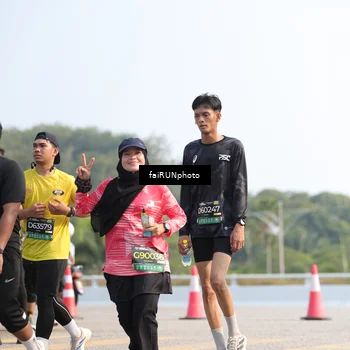 Runner Photo 6604306