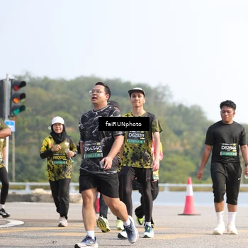 Runner Photo 6604310