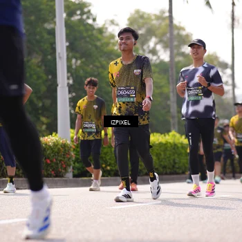Runner Photo 6604336