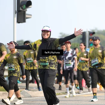 Runner Photo 6604357