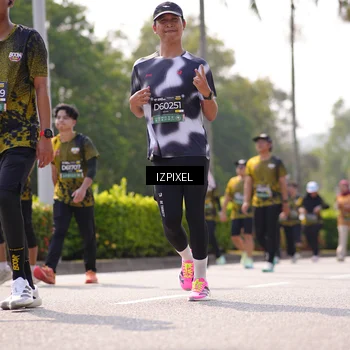 Runner Photo 6604363